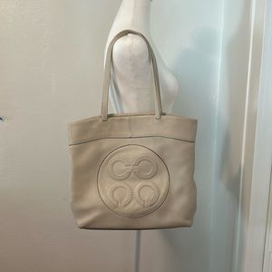 Coach tote in cream